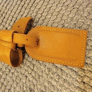 Louis Vuitton Luggage Rag and Poignet